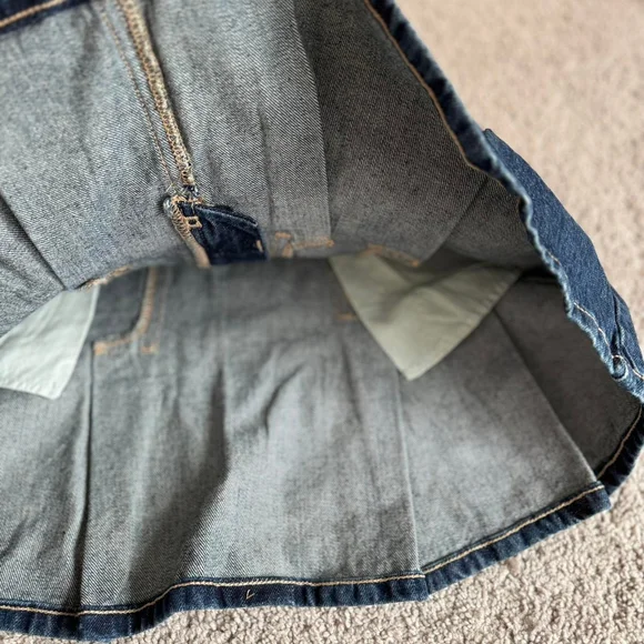 skirts - Picture 5 of 7